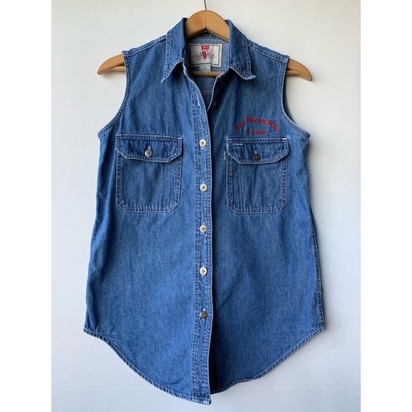 Medium, Levi’s, vintage classic denim boyfriend sleeveless button down top - Picture 1 of 15